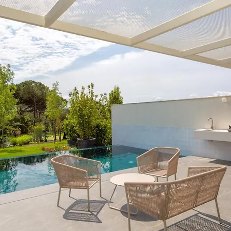 Resort At Camiral Golf & Wellness *